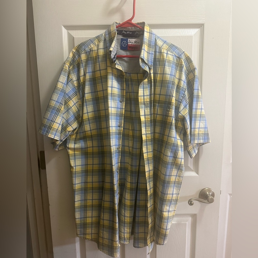 Men’s George Strait Cowboy Cut Collection by Wrangler Yellow & Blue Plaid Shirt